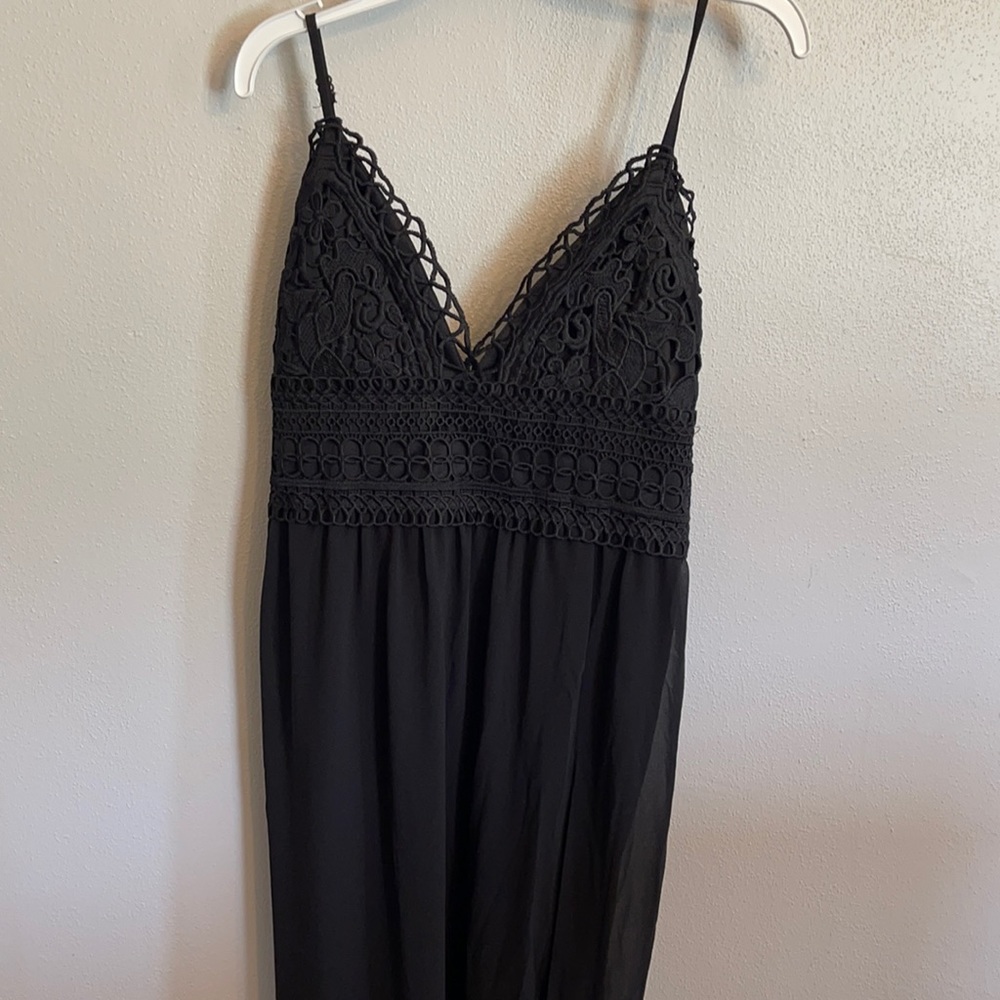 Black lace dress